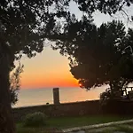 Genari Sea View For Couples Or Small Families *