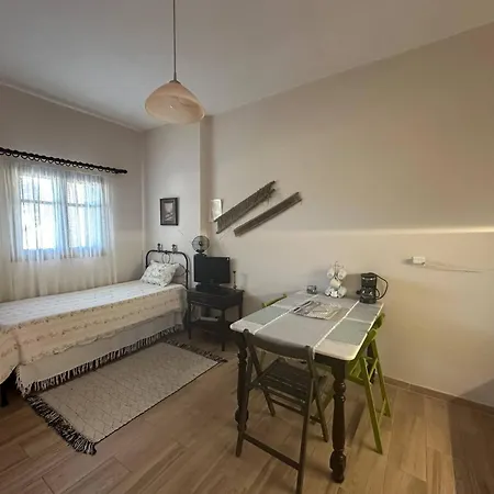 Genari Sea View For Couples Or Small Families