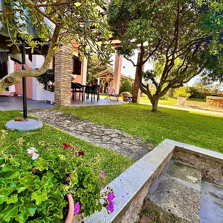 Genari Sea View For Couples Or Small Families