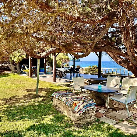 Genari Sea View For Couples Or Small Families
