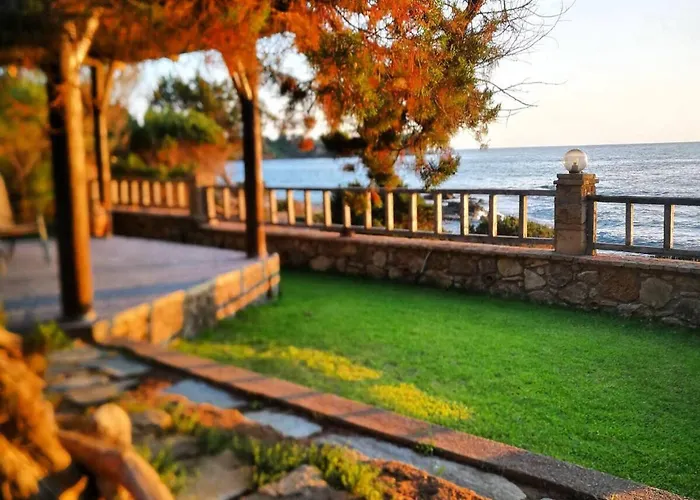 Genari Sea View For Couples Or Small Families *